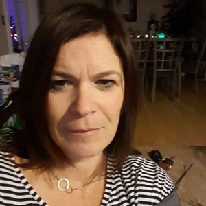 Meet your Posher, Joy